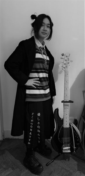 Marie-Sixtine de Tours-Bichon - Customer relations